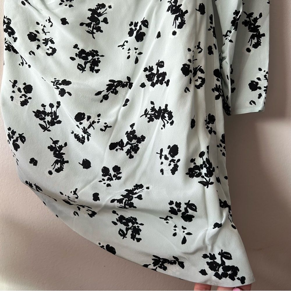 Alessandra Rich Off-The-Shoulder Rose Printed Silk Mini Dress - Picture 9 of 16